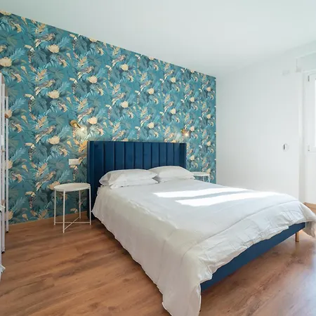 Zuli's Guest house 3*